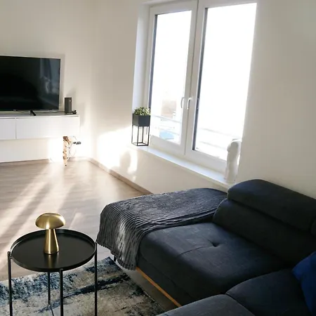 Stilvolle Auszeit - Moderne In הכנבורג