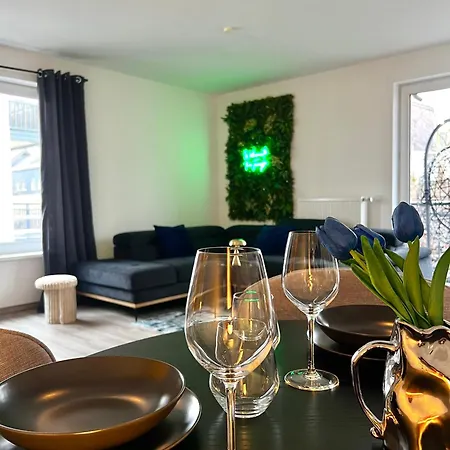 Stilvolle Auszeit - Moderne In Apartment