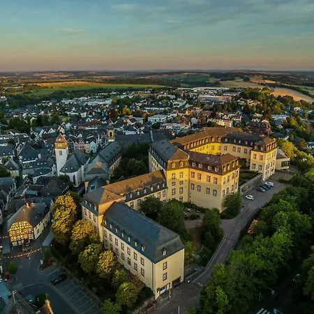 Stilvolle Auszeit - Moderne In הכנבורג
