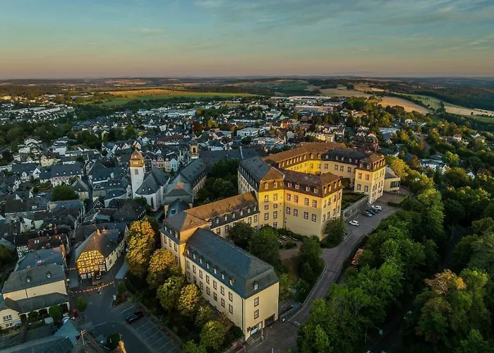 Stilvolle Auszeit - Moderne In Hachenburg